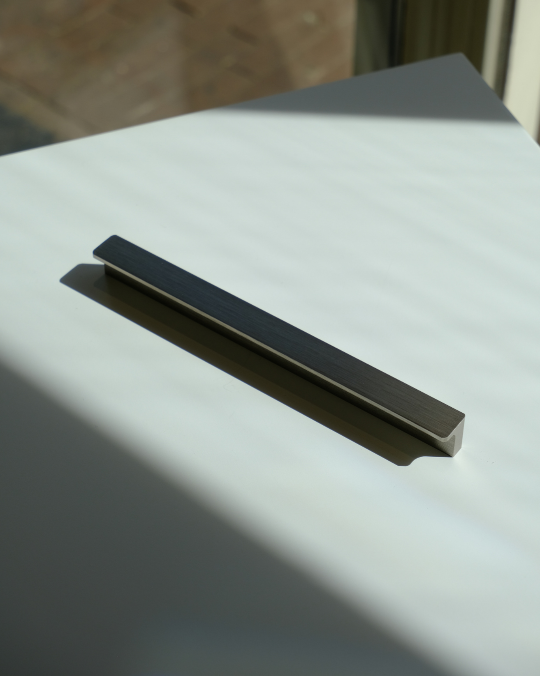 Elan Handle