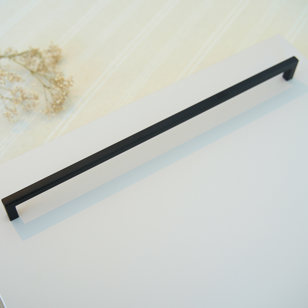 Straight Handle