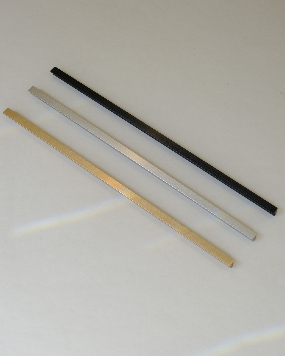 Elan Handle
