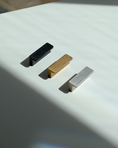 Elan Handle
