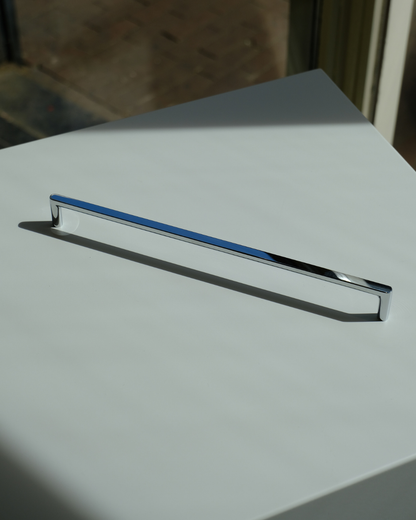 Pura Handle