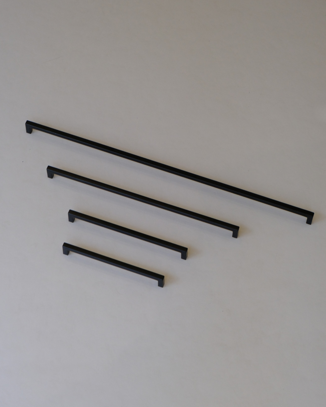 Straight Handle